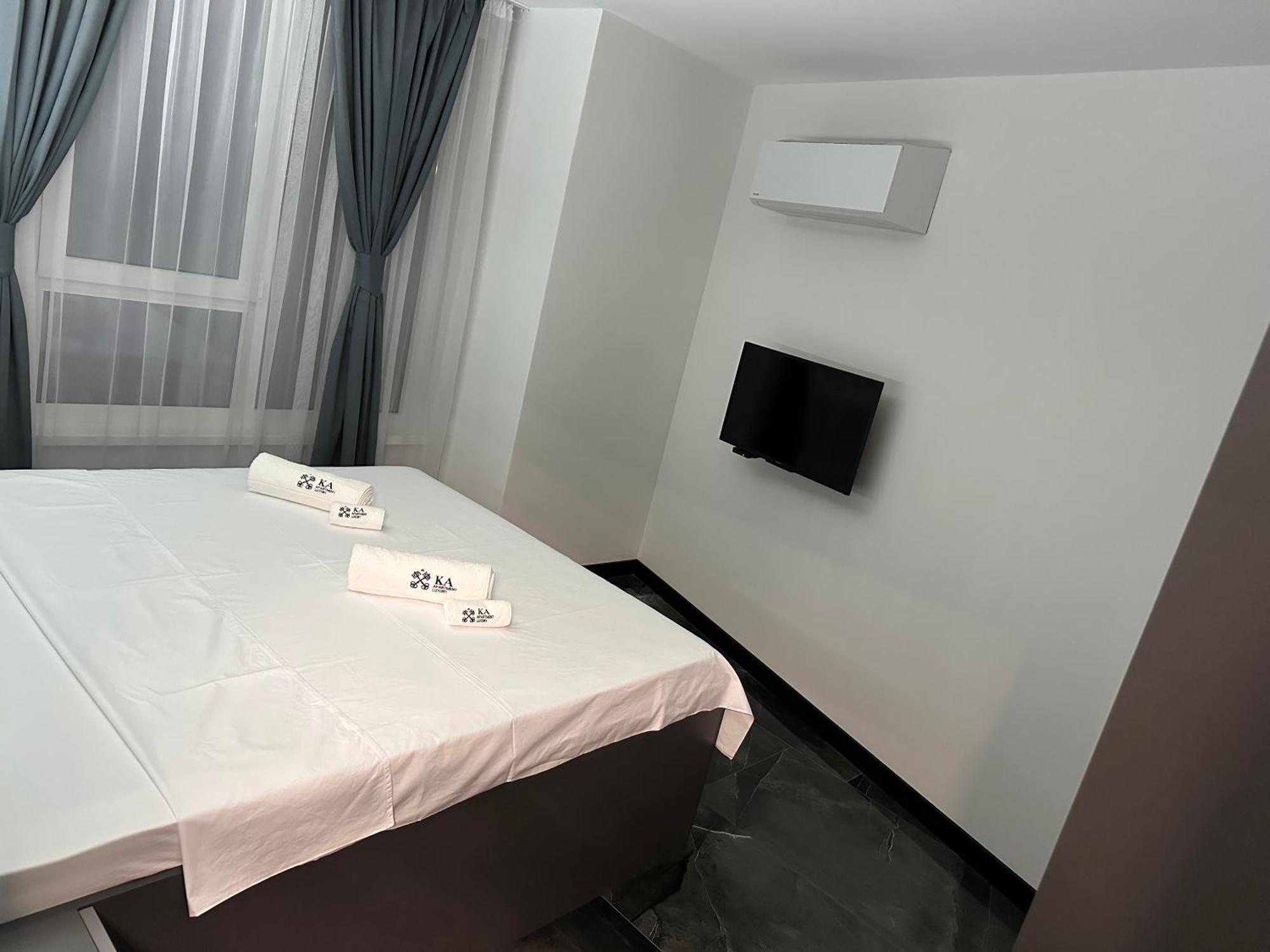Ka Apartment Luxury 1 Kazanlŭk Quarto foto